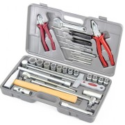 Набор слесарно-шоферского инструмента "Универсал-2", пластиковый бокс (НИЗ) Россия Набор слесарно-шоферского инструмента "Универсал-2", пластиковый бокс (НИЗ) Россия