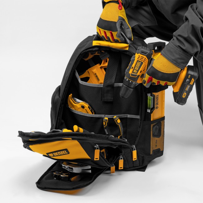 Рюкзак для инструмента, 365х190х430 мм, 3 отделения, 26 карманов// Denzel Рюкзак для инструмента, 365х190х430 мм, 3 отделения, 26 карманов// Denzel