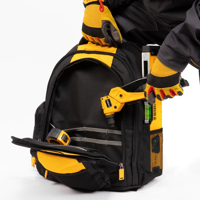 Рюкзак для инструмента, 365х190х430 мм, 3 отделения, 26 карманов// Denzel Рюкзак для инструмента, 365х190х430 мм, 3 отделения, 26 карманов// Denzel