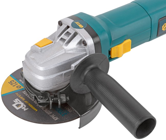 Шлифмашина угловая  810 Вт; 5000-12000 об/мин; БсК 125 мм; мал.; регулир.оборотов ; коробка