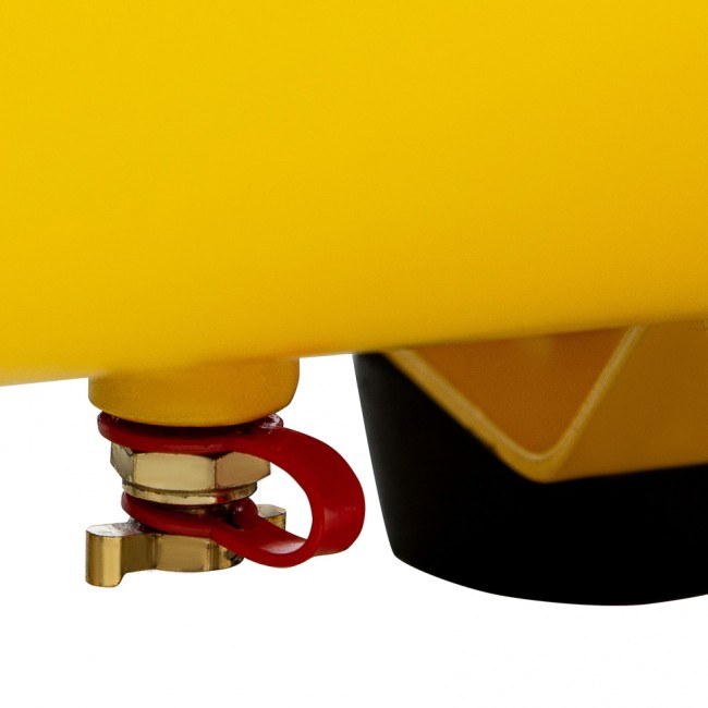 Компрессор воздушный DCV2200/50, прямой привод, 2.2 кВт, 50 литров, 380 л/мин Denzel Компрессор воздушный DCV2200/50, прямой привод, 2.2 кВт, 50 литров, 380 л/мин Denzel