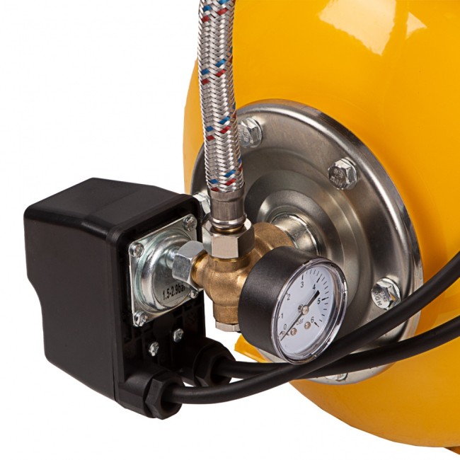 Насосная станция PS1100С, 1100 Вт, 4500 л/ч, ресивер 24 л, подъем 46 м, чугун Denzel Насосная станция PS1100С, 1100 Вт, 4500 л/ч, ресивер 24 л, подъем 46 м, чугун Denzel