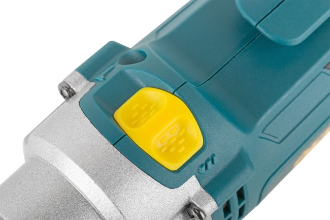 Дрель ударная 750 Вт; 0-3000 об/мин; КлП 13мм; мет. корп.; рез. накл.; коробка Дрель ударная 750 Вт; 0-3000 об/мин; КлП 13мм; мет. корп.; рез. накл.; коробка