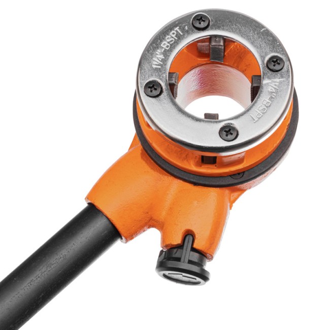 Набор клуппов 1/4-3/8-1/2-3/4-1-1.25", плашкодержатель с трещоткой, 9 предметов Sparta Набор клуппов 1/4-3/8-1/2-3/4-1-1.25", плашкодержатель с трещоткой, 9 предметов Sparta