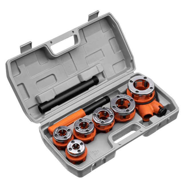 Набор клуппов 1/4-3/8-1/2-3/4-1-1.25", плашкодержатель с трещоткой, 9 предметов Sparta Набор клуппов 1/4-3/8-1/2-3/4-1-1.25", плашкодержатель с трещоткой, 9 предметов Sparta