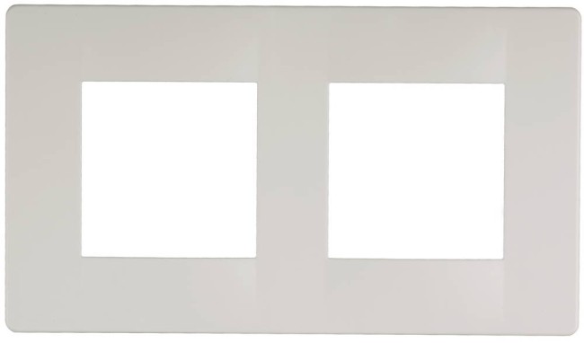 СВЕТОЗАР вертикальная, 2 гнезда, накладная панель (SV-55220-2) СВЕТОЗАР вертикальная, 2 гнезда, накладная панель (SV-55220-2)