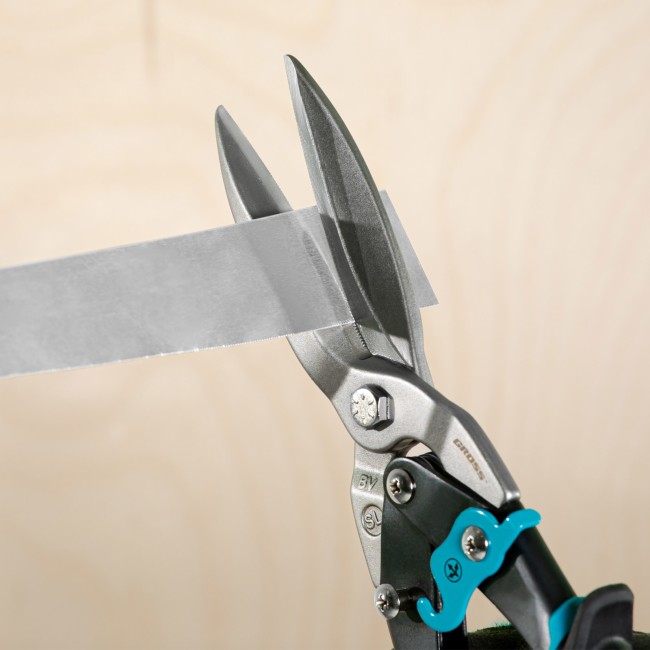 Ножницы по металлу "Piranha", 270 мм, прямой проходной рез, сталь СrMo, двухкомпонентные рукоятки Gross Ножницы по металлу "Piranha", 270 мм, прямой проходной рез, сталь СrMo, двухкомпонентные рукоятки Gross