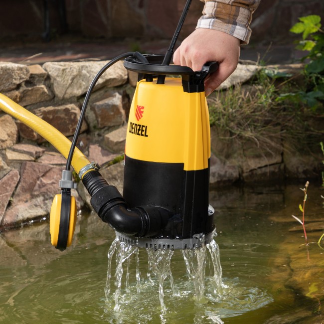 Дренажный насос для чистой и грязной воды DP900S, 900 Вт, напор 9 м, 18000 л/ч Denzel Дренажный насос для чистой и грязной воды DP900S, 900 Вт, напор 9 м, 18000 л/ч Denzel