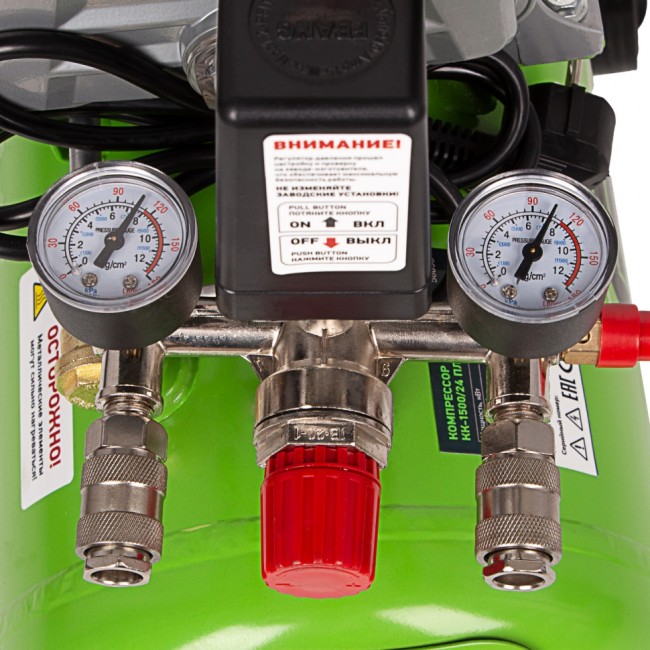 Компрессор с набором КК-1500/24 ПЛЮС, 1.5 кВт, 198 л/мин, 24 л, прямой привод, масляный Сибртех